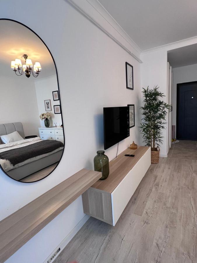 Amena Residence Chiajna Bagian luar foto